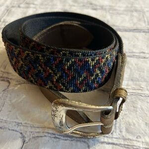 BISON BELT.CO. BOULDER COLORADO LEATHER AND MULTI FABRIC PATTERN SIZE 32